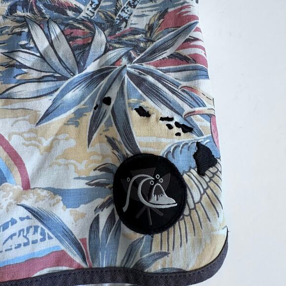 Quiksilver Hawaiian boardshorts - Picture 3 of 7